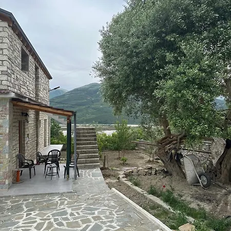 Traditional Stone House With A View Of The River And The Mountain *