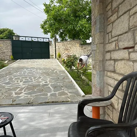 Appartement Traditional Stone House With A View Of The River And The Mountain